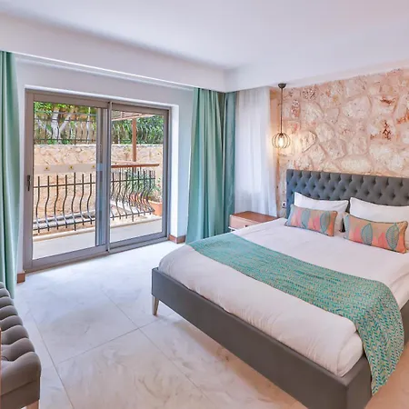 Molino Hotel 3*